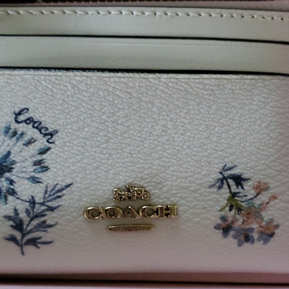 Coach box set sold two new boxed priced - Picture 5 of 5